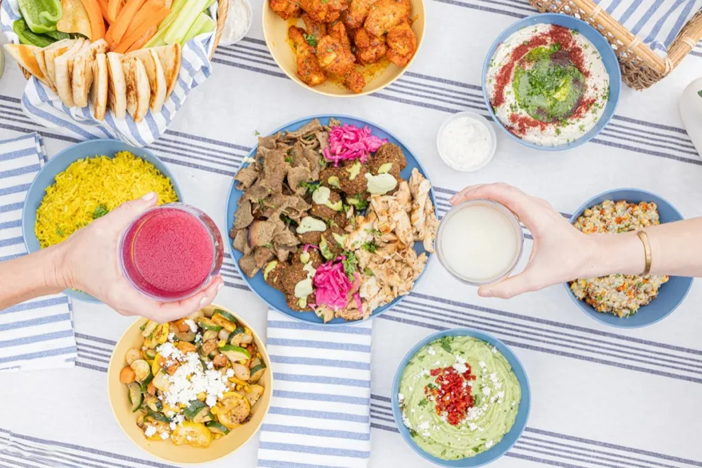 Aplós catering spread